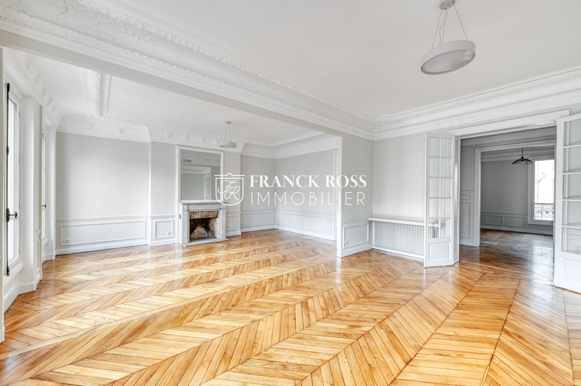 appartement 5 pièces en location sur PARIS (75017)