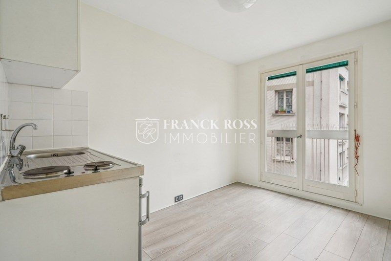 studio en location sur NEUILLY SUR SEINE (92200)