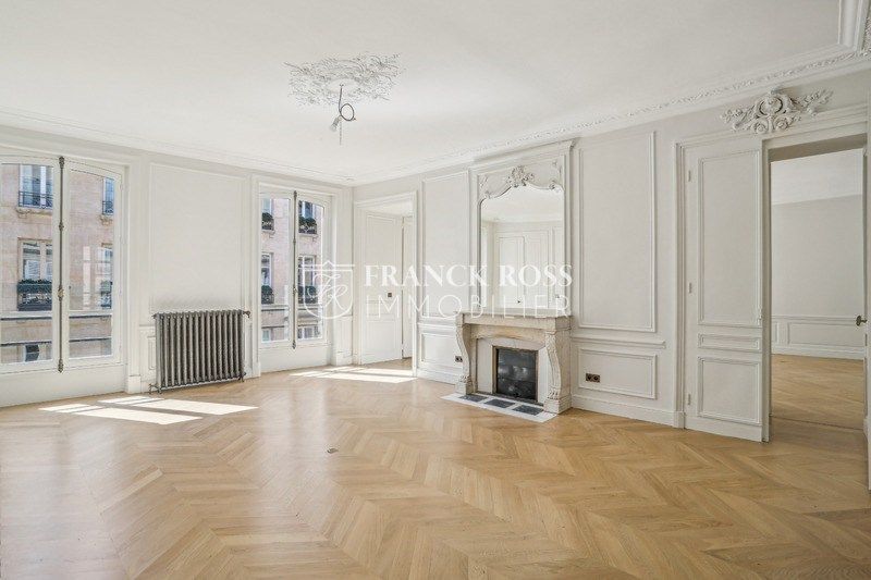 appartement 6 pièces en location sur PARIS (75001)