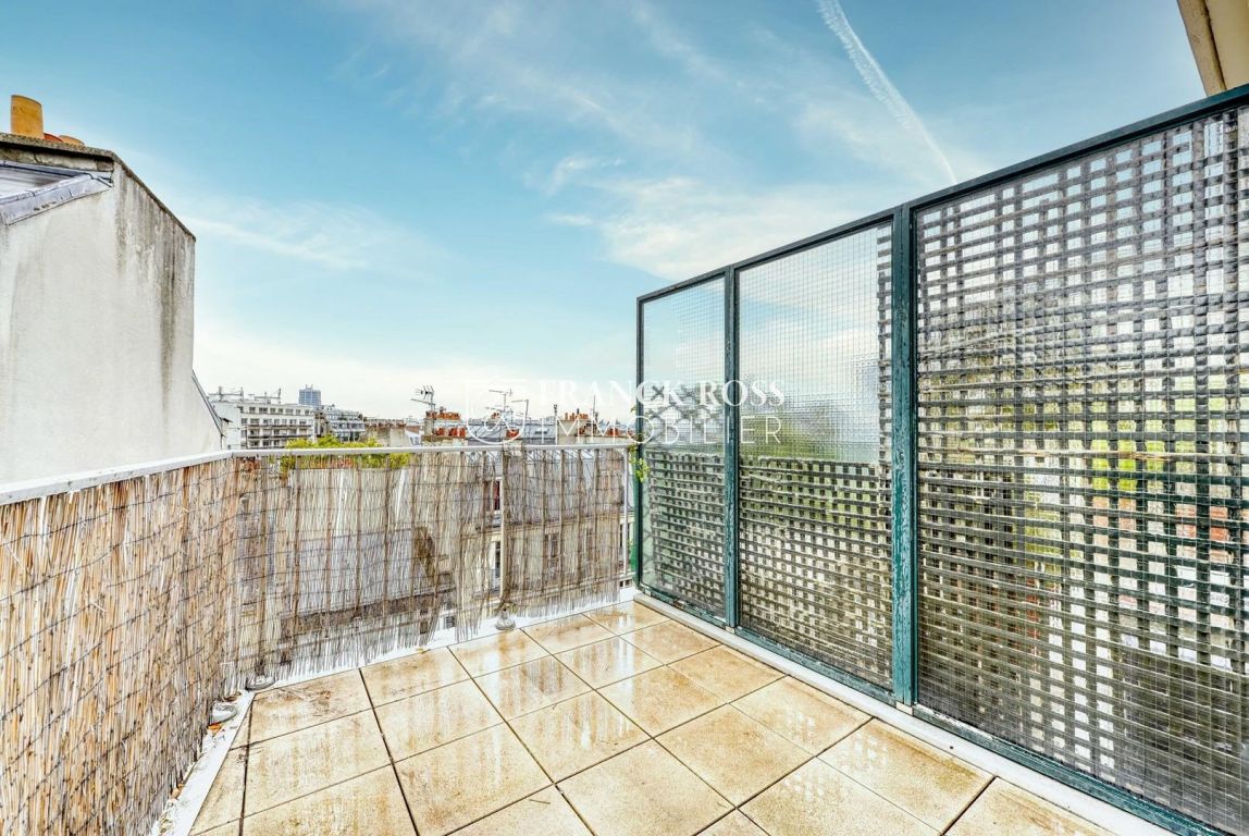 duplex 4 pièces en location sur PARIS (75017)