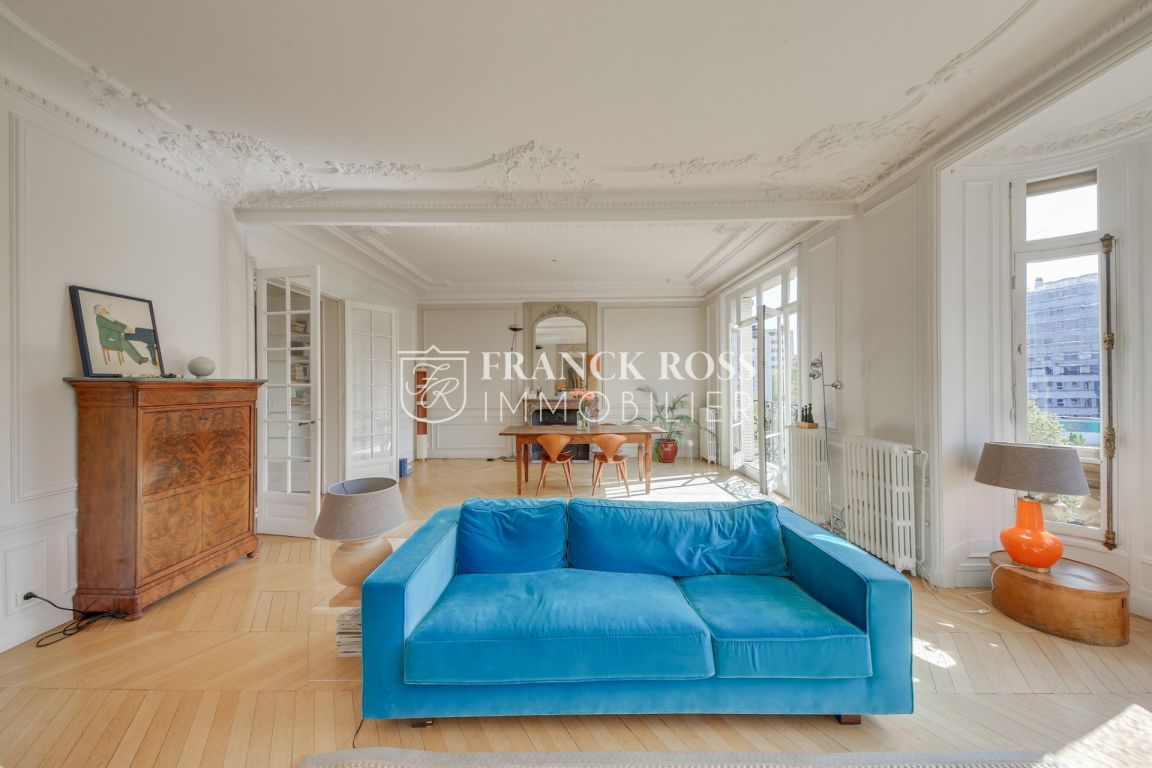 appartement 5 pièces en location sur PARIS (75015)