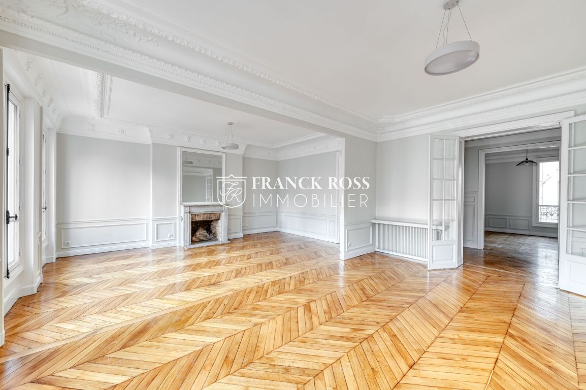 appartement 5 pièces en location sur PARIS (75017)