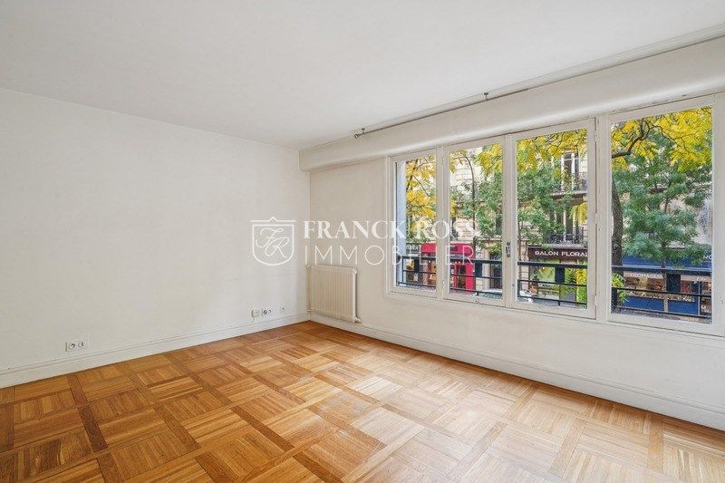appartement 2 pièces en location sur PARIS (75015)